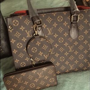 New Lv purse